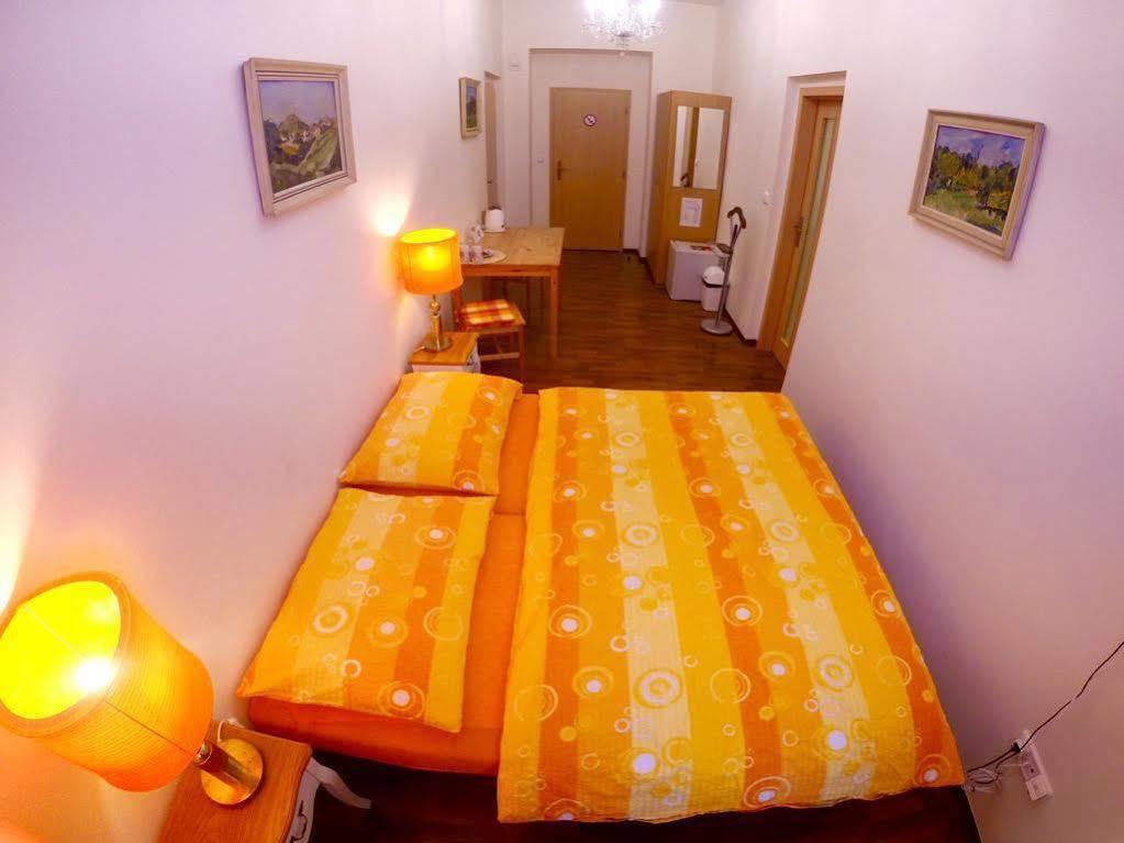 Grand Tabor Hotel Bagian luar foto